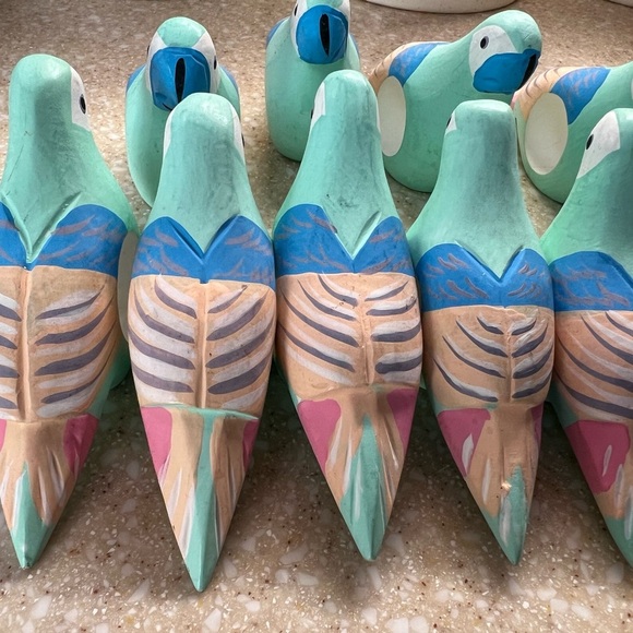 10 Parrot Napkin Ring Holders Wooden Teal, Pink and Blue Tropical - Picture 4 of 9